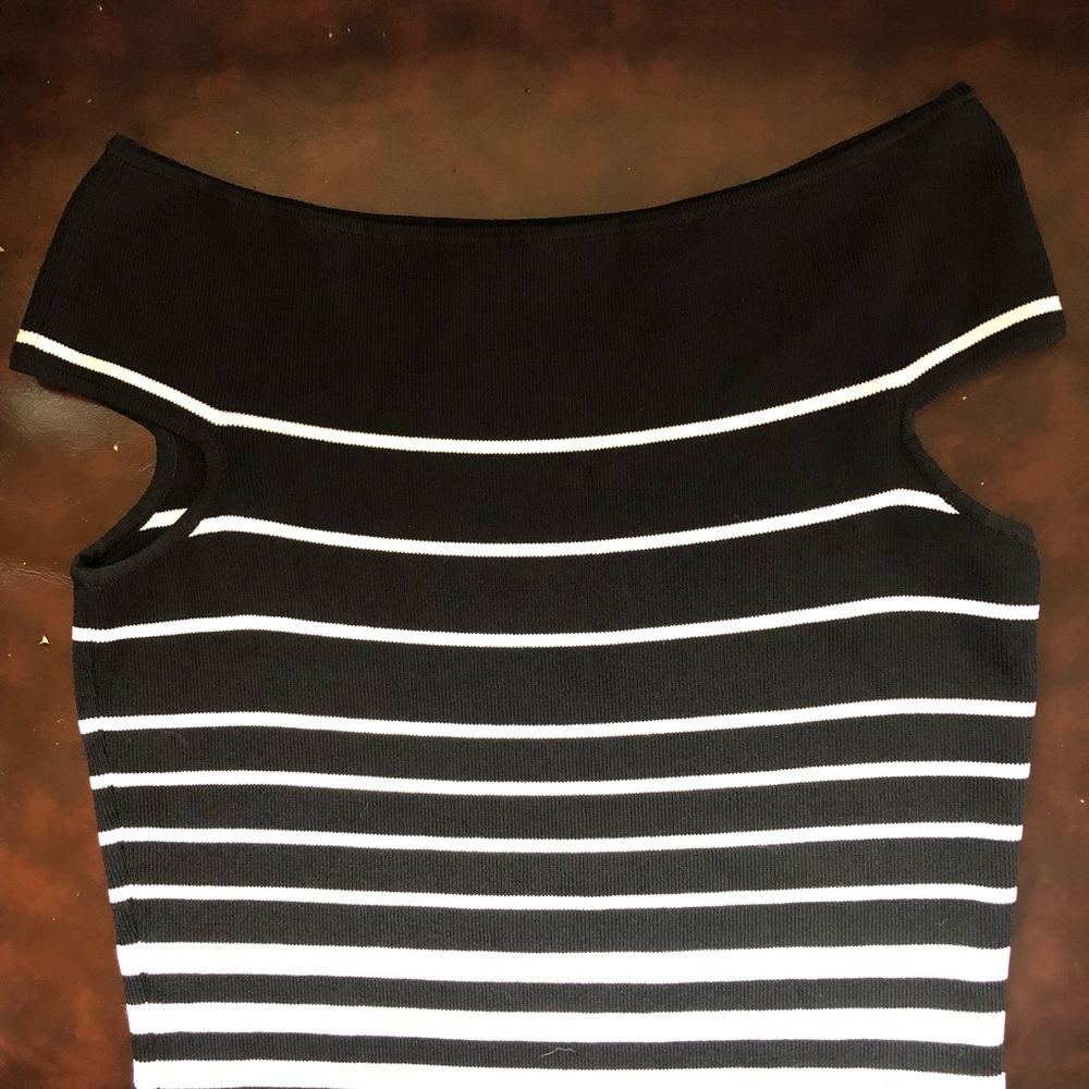 White House Black Market top